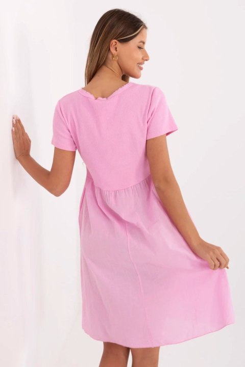 Sukienka Model DHJ-SK-25370.85 Pink - Italy Moda