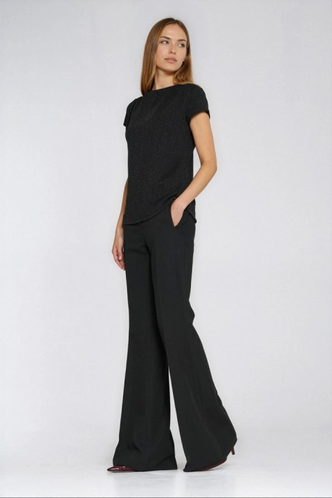 Bluzka z zakładkami na ramionach B218 Black - Nife