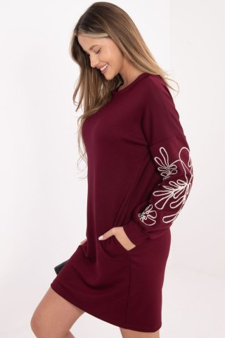 Sukienka Model RV-SK-A1064.95 Bordo - Rue Paris