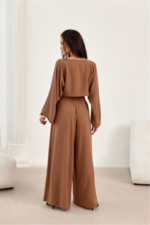 Bluzka Model Martina BRA BLU0216 Brown - Roco Fashion