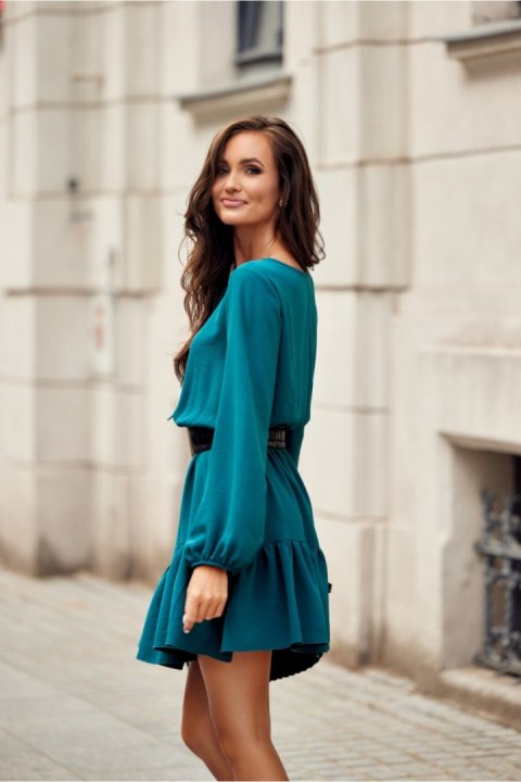 Sukienka Model Alex BUT SUK0305 Bottle Green - Roco Fashion