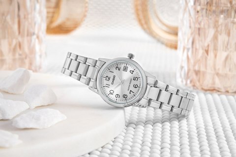 Zegarek Damski Casio LTP-V002D-7BUDF z Datownikiem