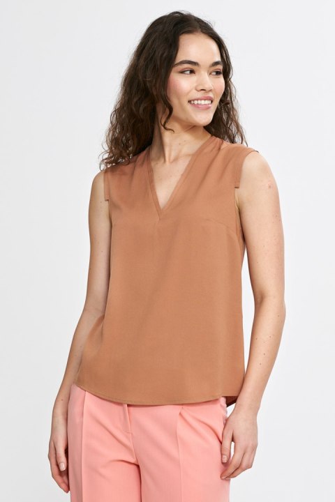 Bluzka bez rękawów z dekoltem V B191 Carmel - Nife