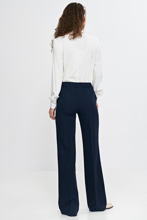 Bluzka z szarfą pod szyją B190 Ecru - Nife