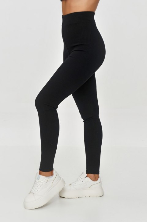 Legginsy Model A3 Black - Makadamia